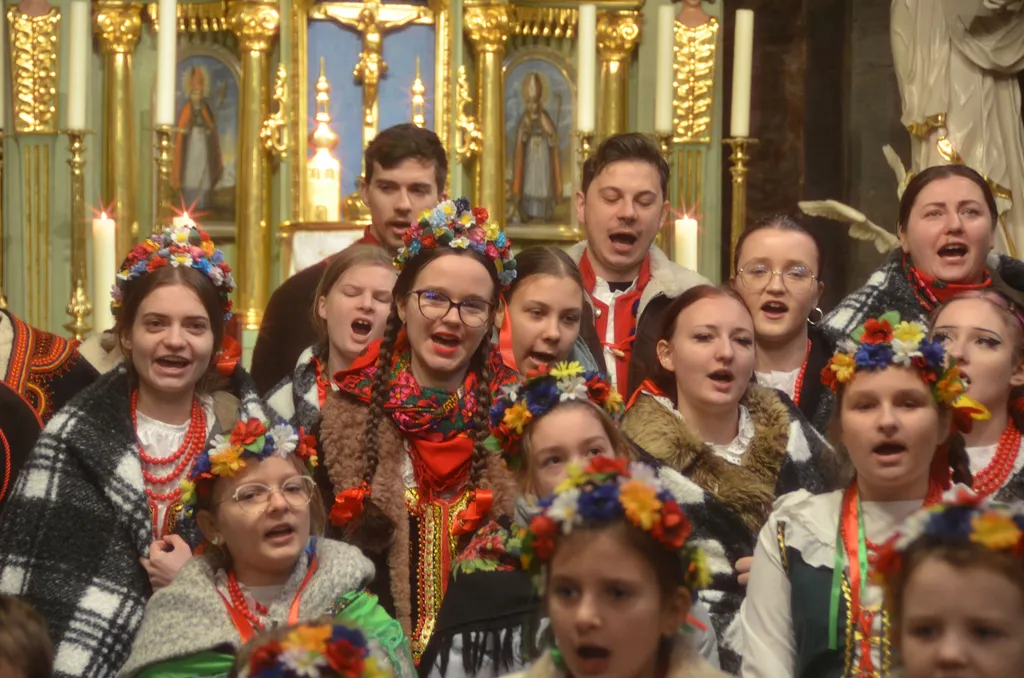 Kolędowanie z zespołem Ziemia Beskidzka